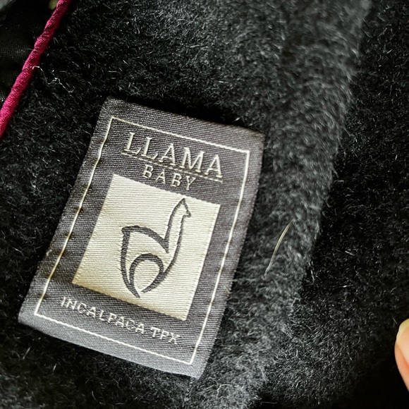 Hilary Radley Vintage Long Black Front Pockets Llama Winter Coat Jacket Size 10 - Picture 9 of 15